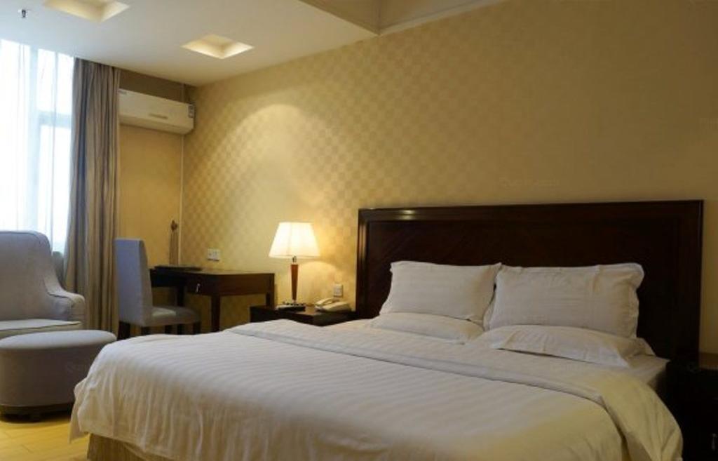Yingfeng Hotel 東莞市 部屋 写真
